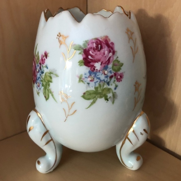 Vintage Napcoware hand painted porcelain floral egg shaped vase - Picture 3 of 12